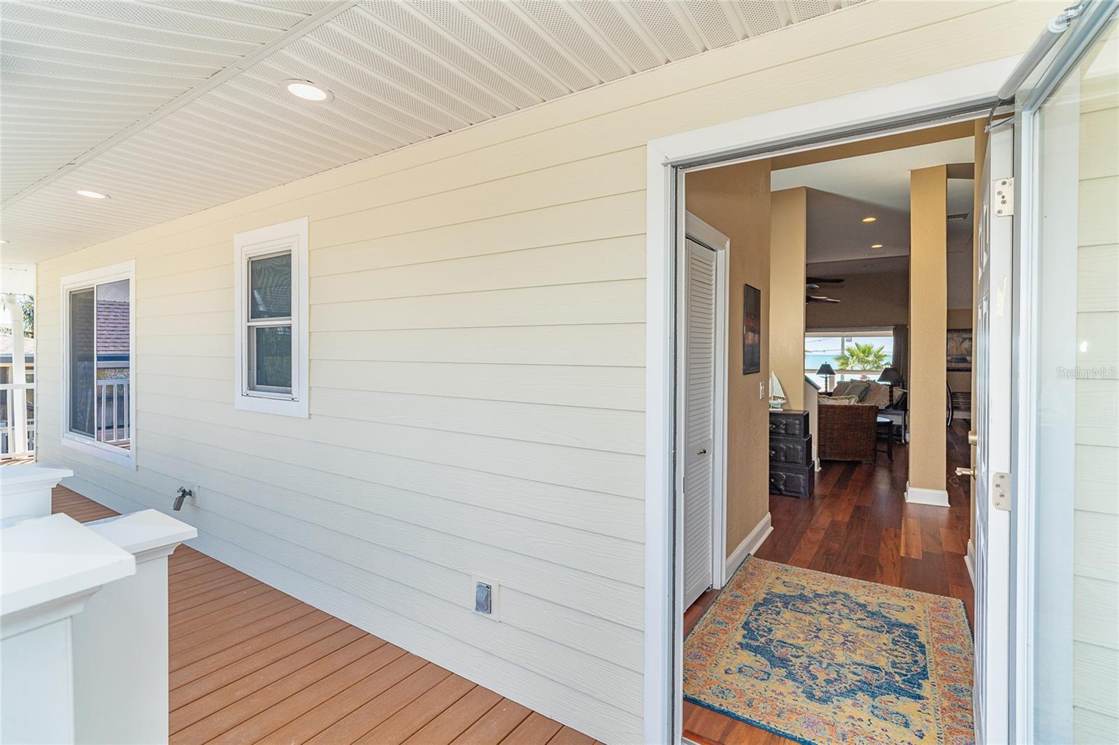 Image 17 of 90 For 230 Gulf Boulevard