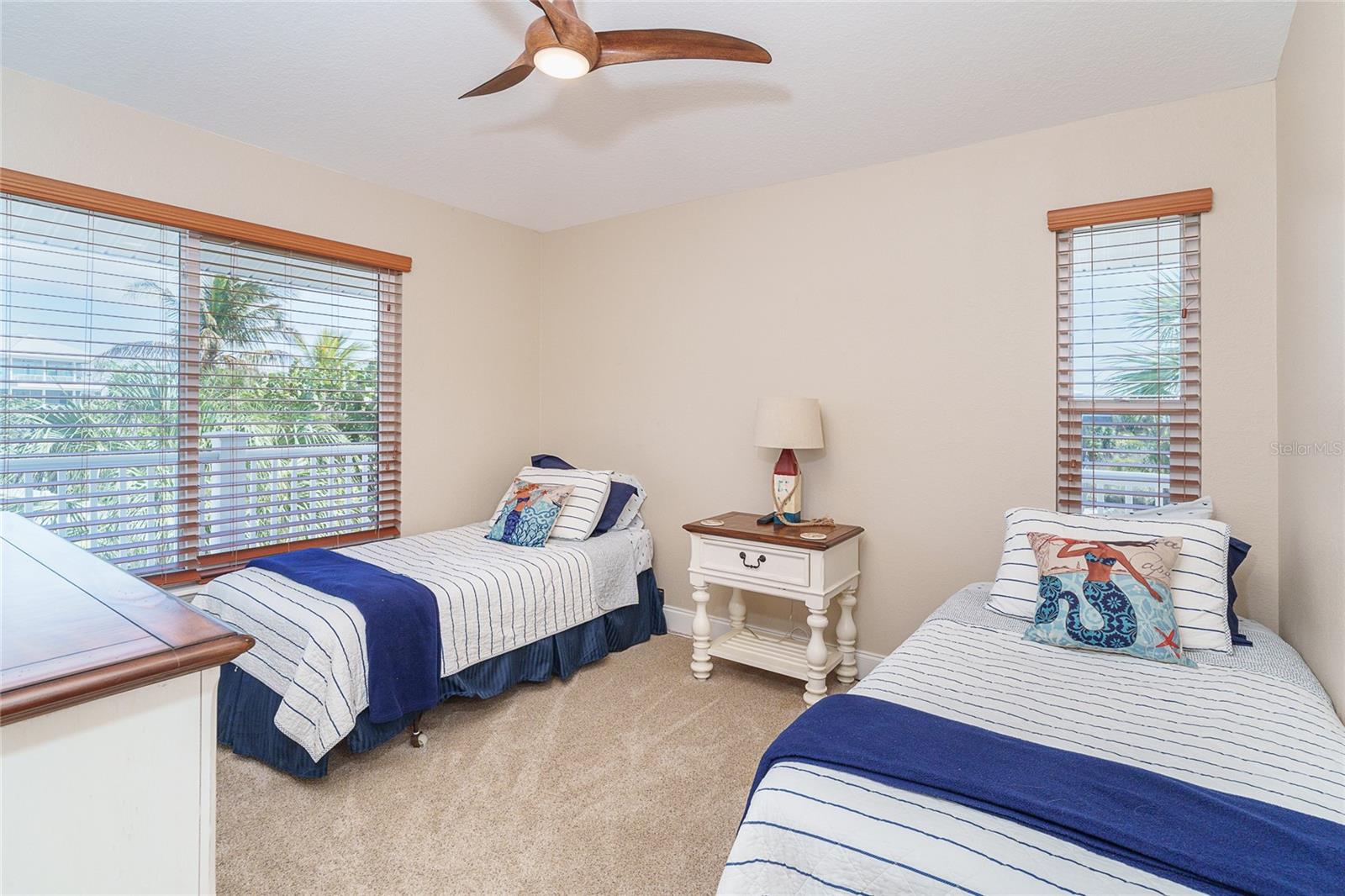 Image 29 of 90 For 230 Gulf Boulevard