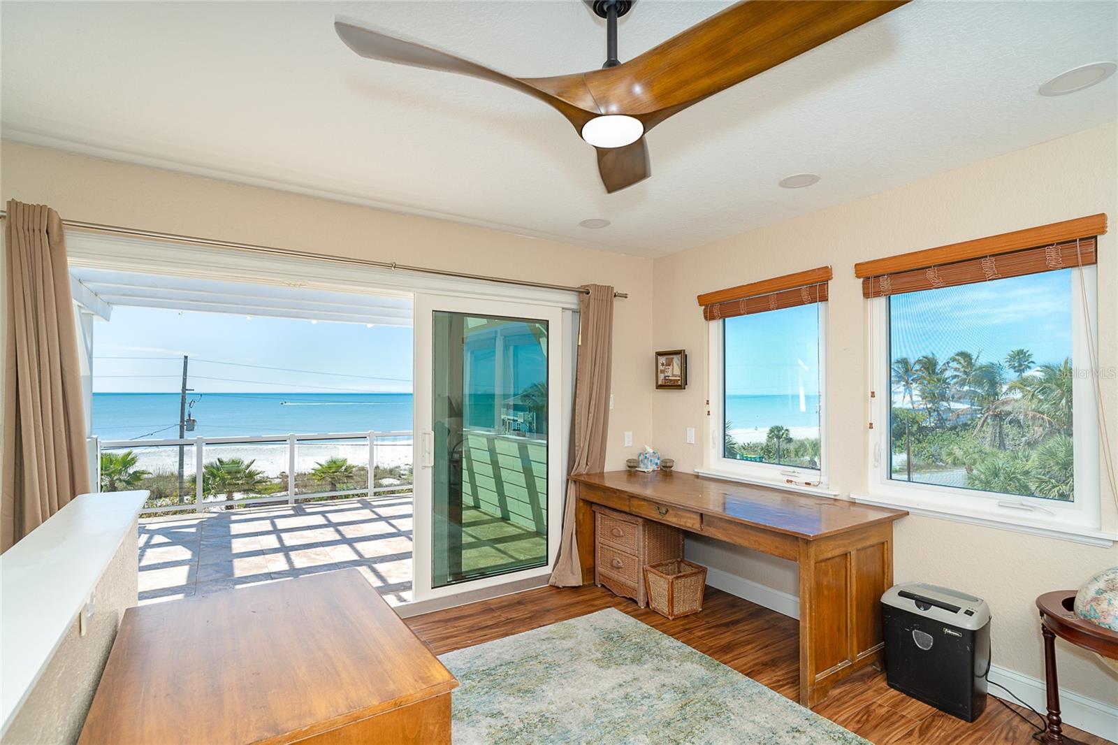 Image 43 of 90 For 230 Gulf Boulevard