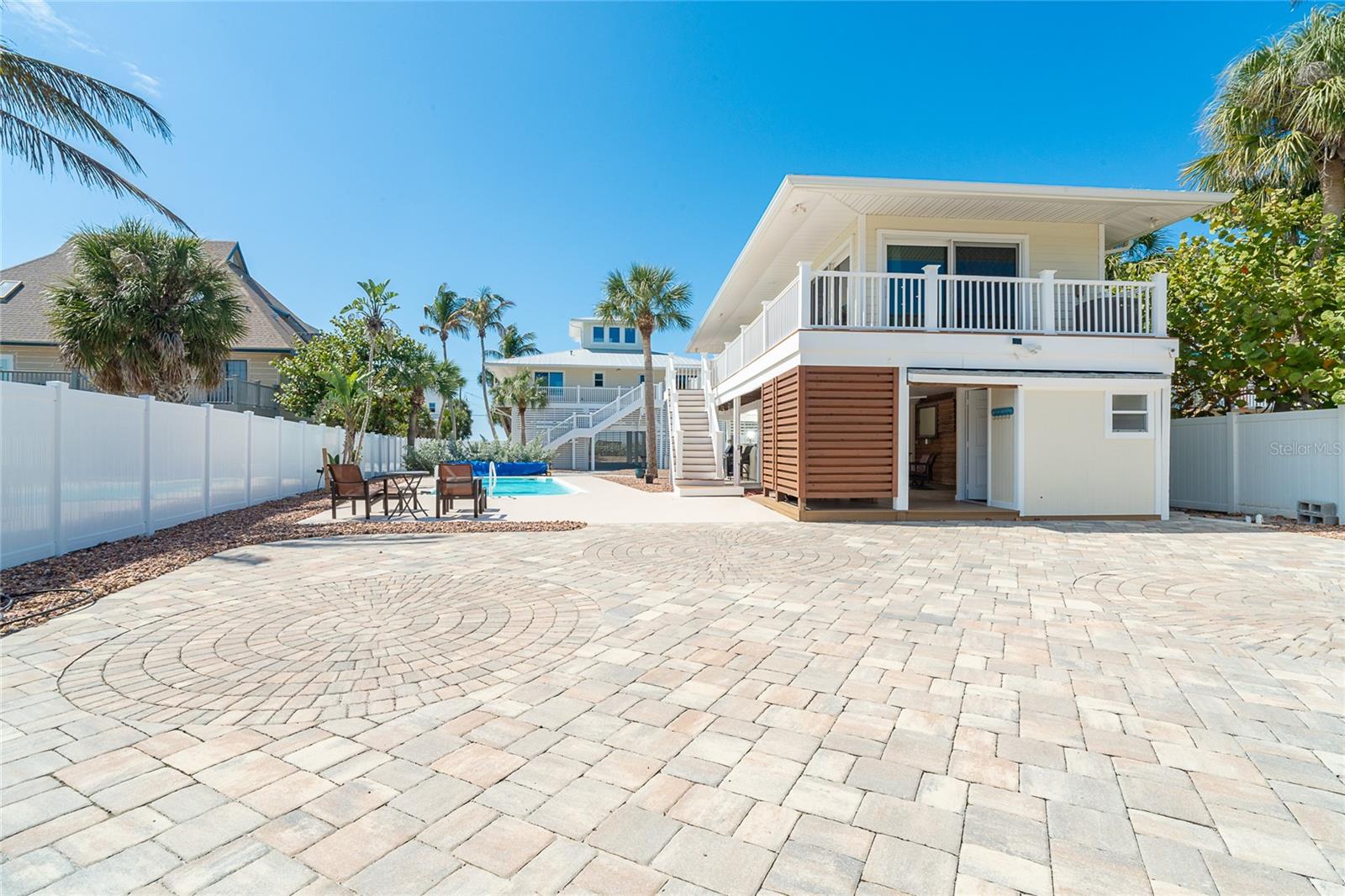 Image 53 of 90 For 230 Gulf Boulevard