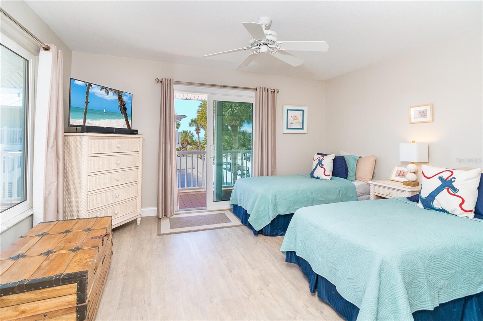 Image 67 of 90 For 230 Gulf Boulevard