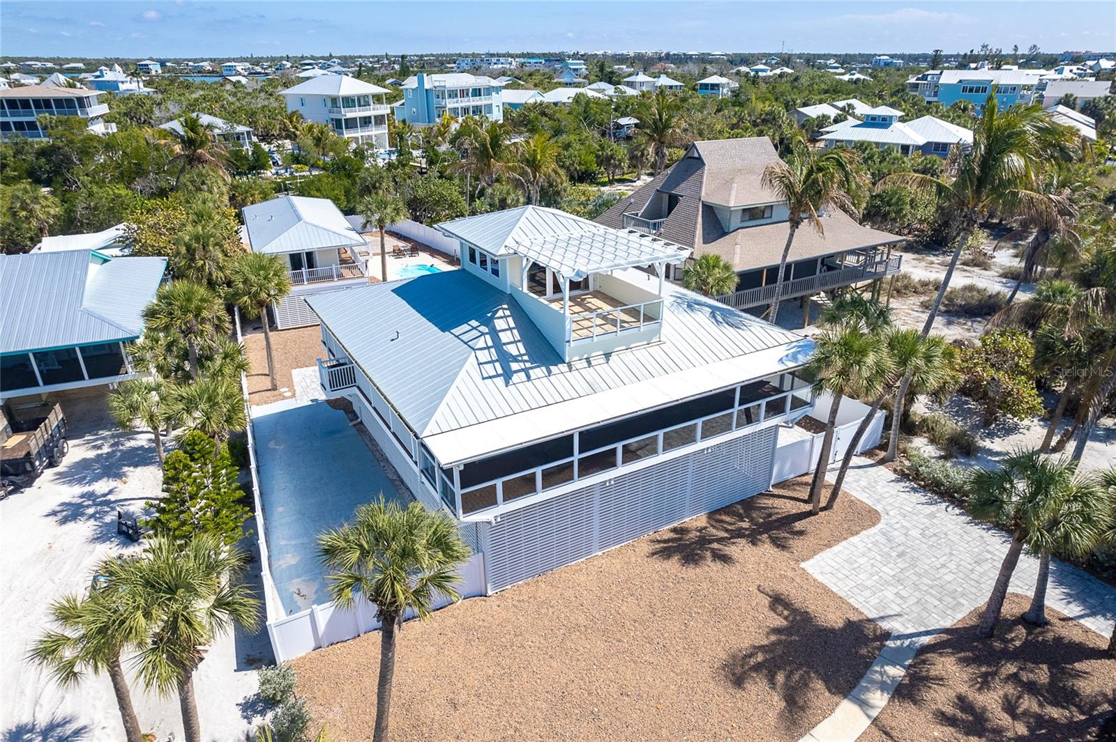 Image 69 of 90 For 230 Gulf Boulevard