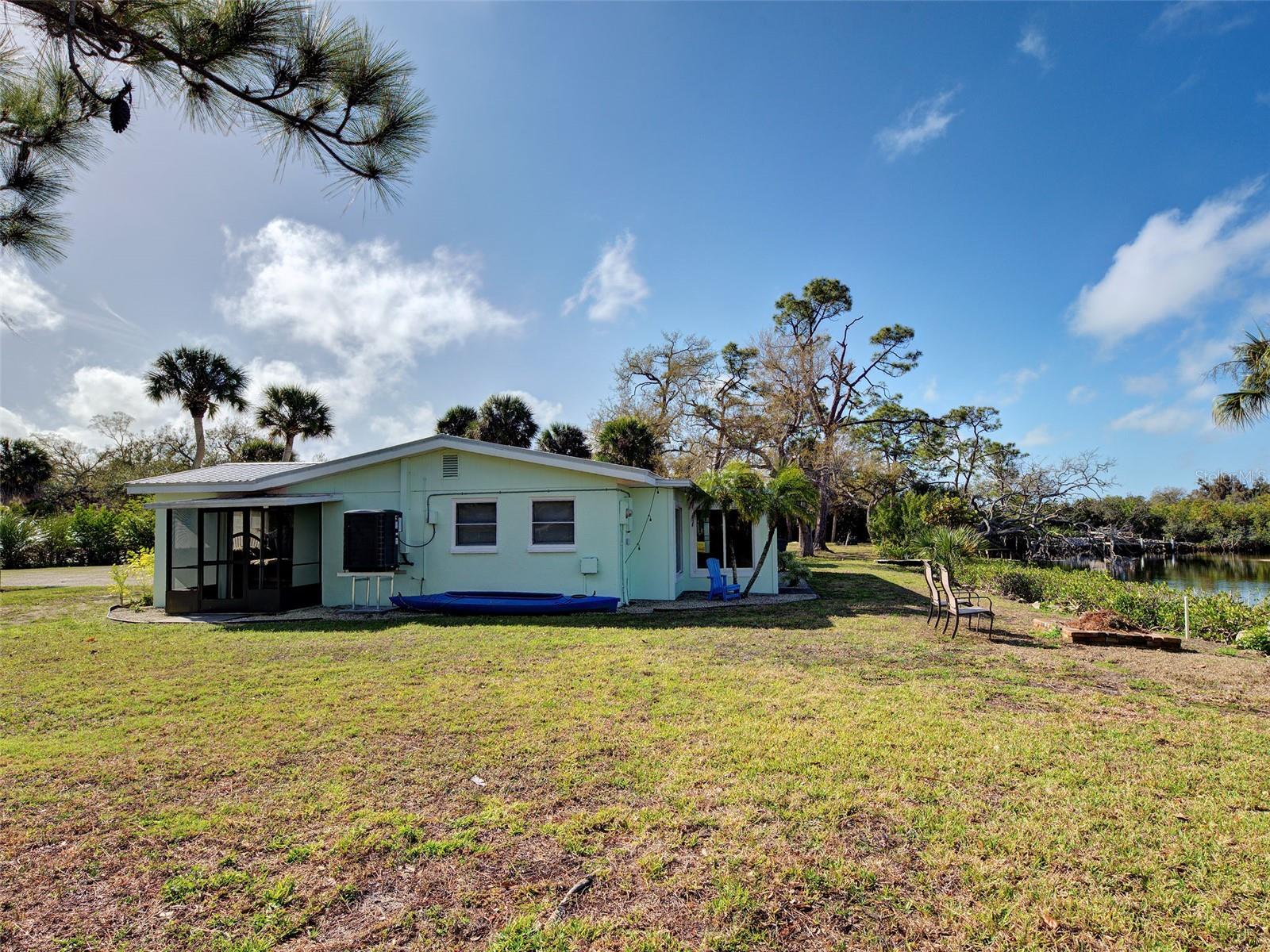 Image 10 of 60 For 24 Oxford Drive