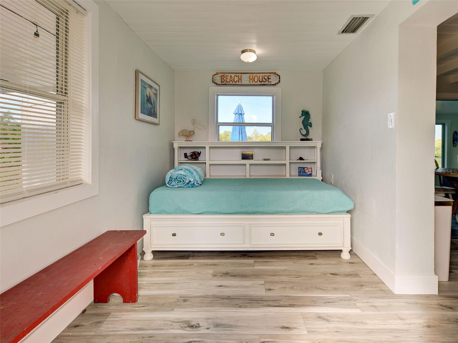 Image 19 of 60 For 24 Oxford Drive