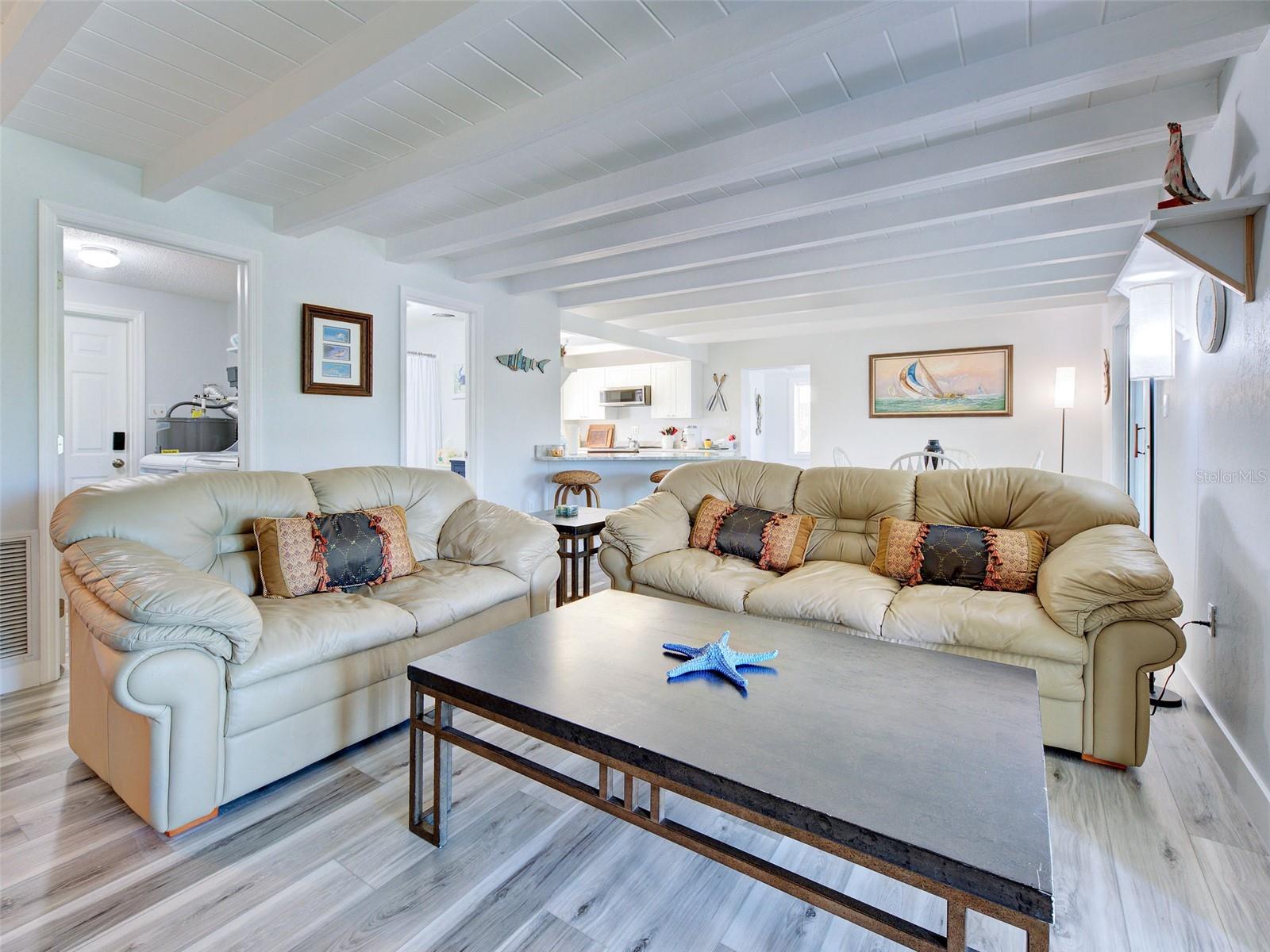 Image 33 of 60 For 24 Oxford Drive