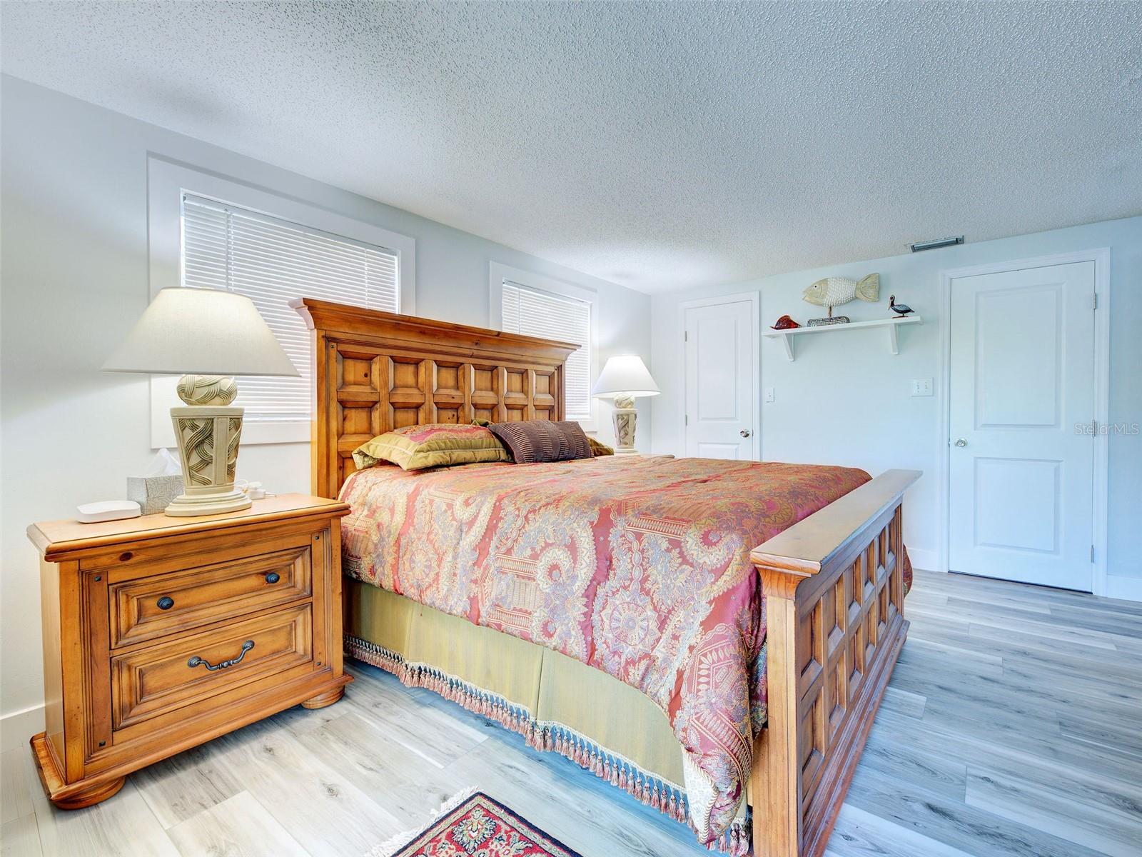 Image 35 of 60 For 24 Oxford Drive