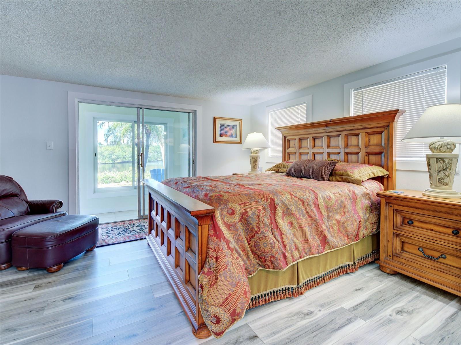 Image 37 of 60 For 24 Oxford Drive