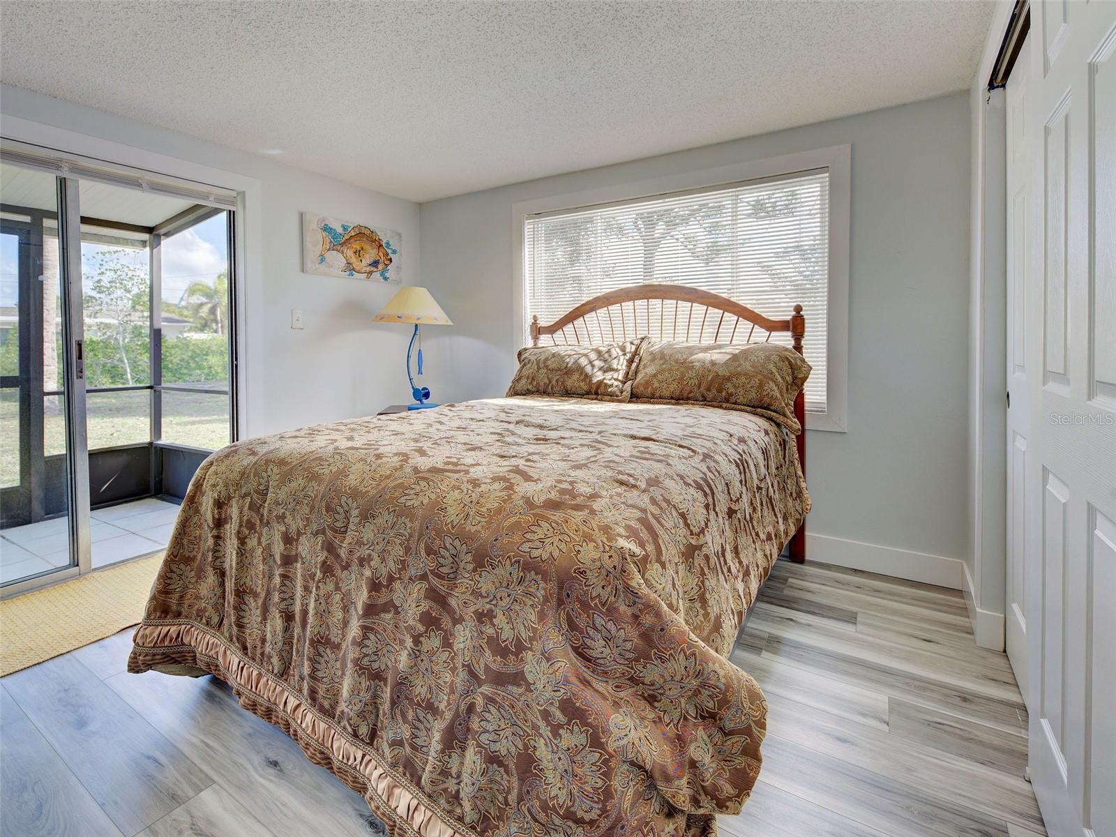 Image 42 of 60 For 24 Oxford Drive