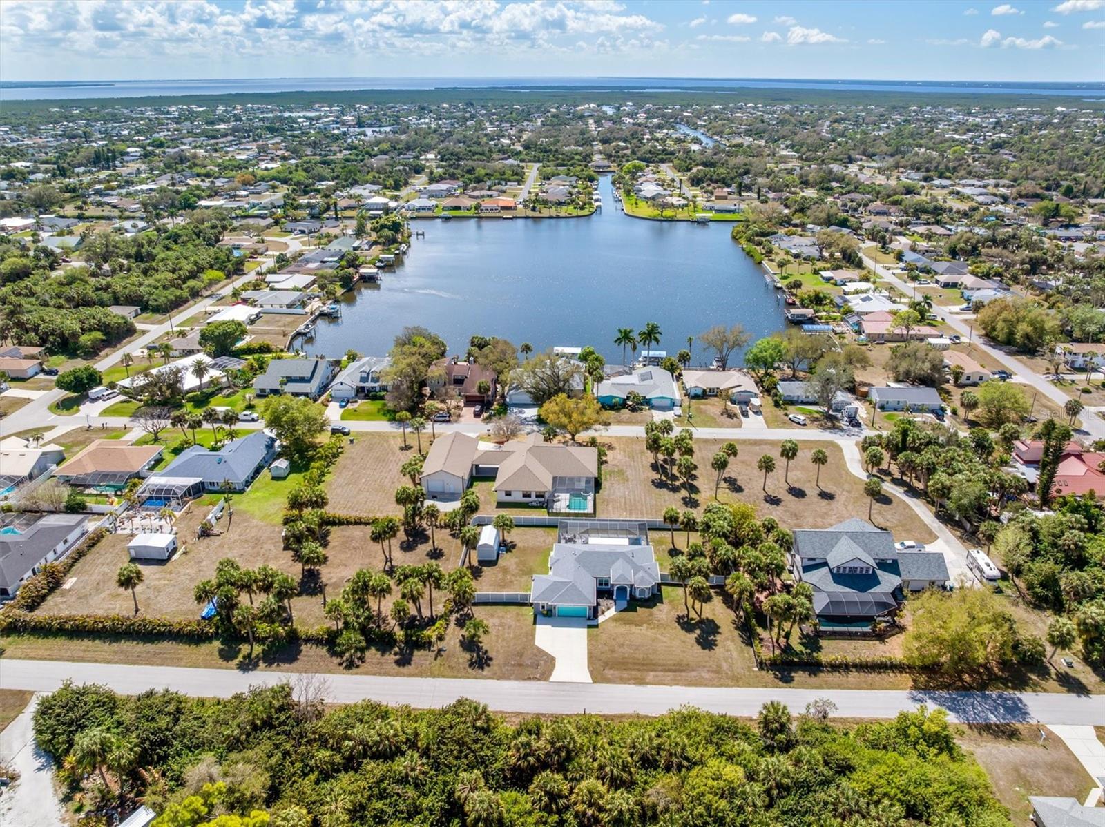 Image 23 of 73 For 18412 Meyer Avenue