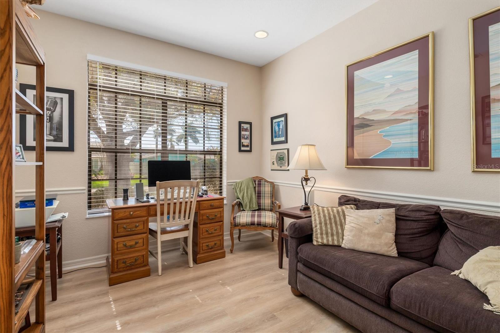 Image 26 of 73 For 18412 Meyer Avenue