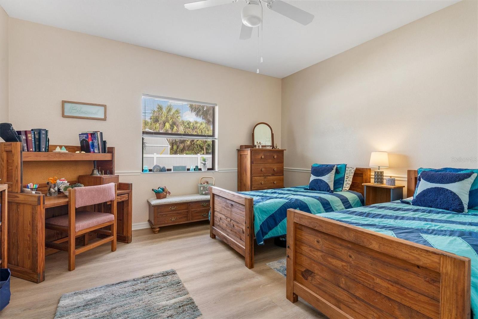 Image 39 of 73 For 18412 Meyer Avenue