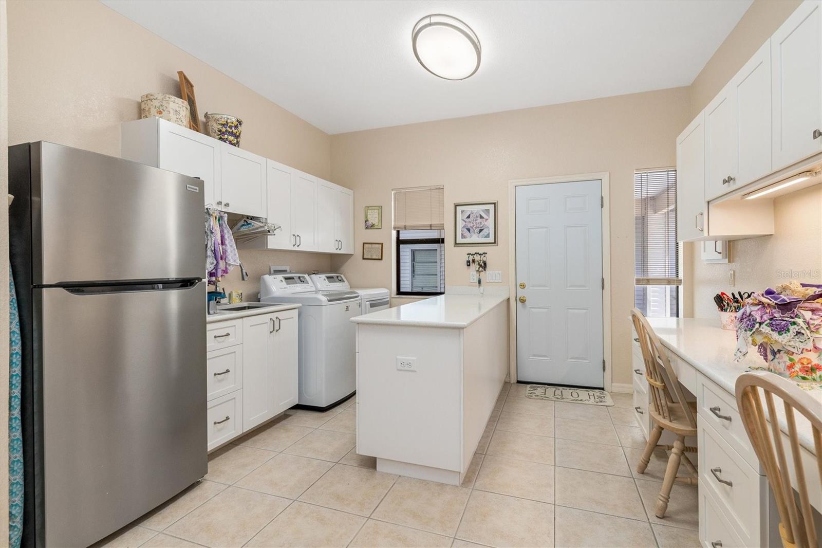 Image 41 of 73 For 18412 Meyer Avenue