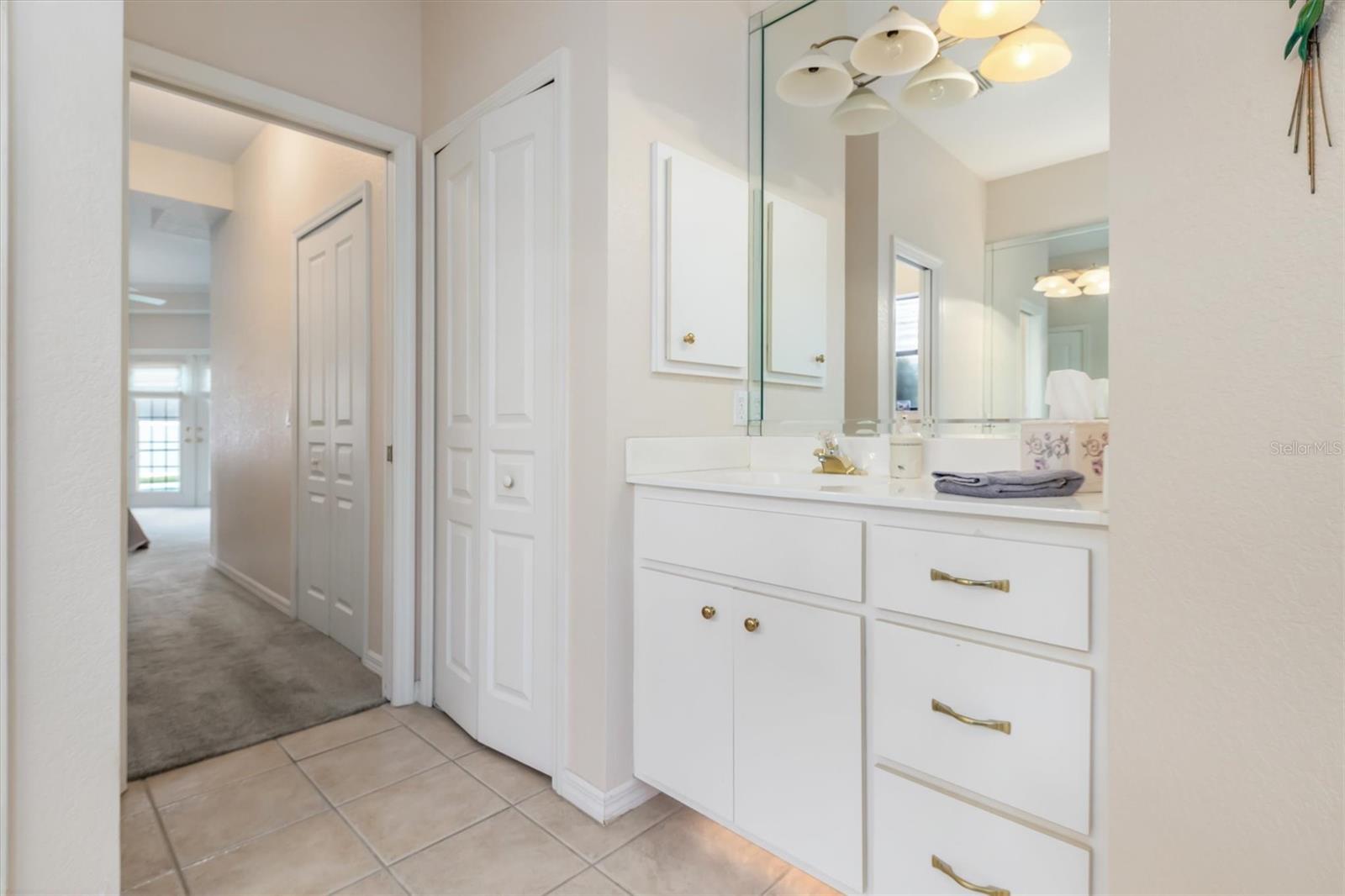 Image 45 of 73 For 18412 Meyer Avenue