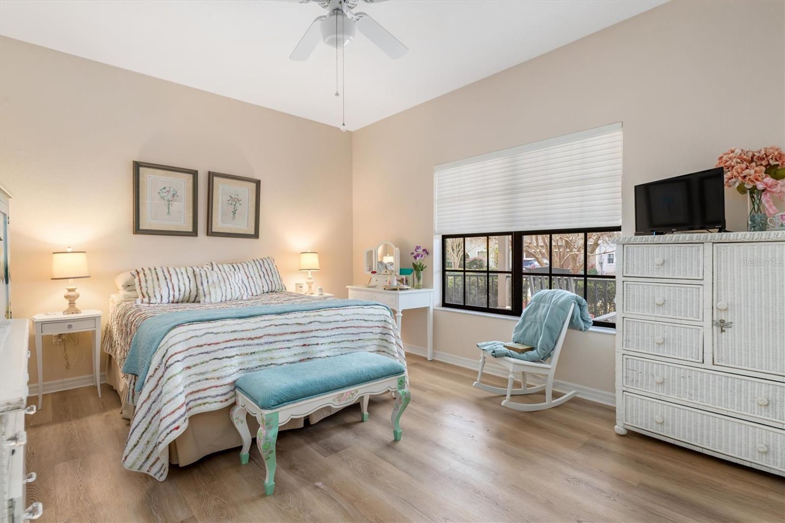 Image 47 of 73 For 18412 Meyer Avenue