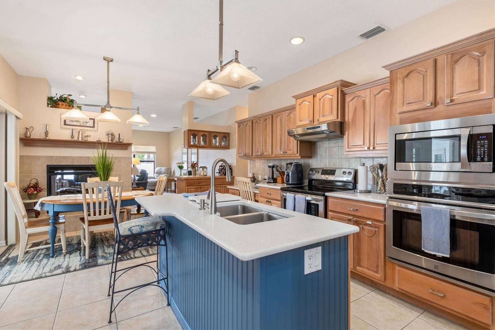 Image 57 of 73 For 18412 Meyer Avenue