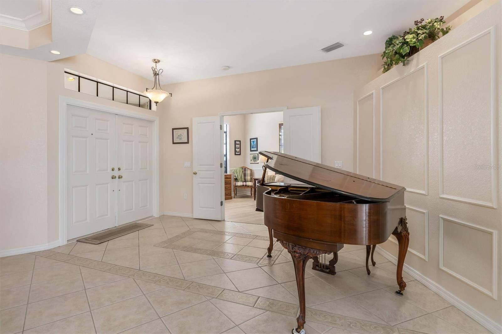 Image 63 of 73 For 18412 Meyer Avenue