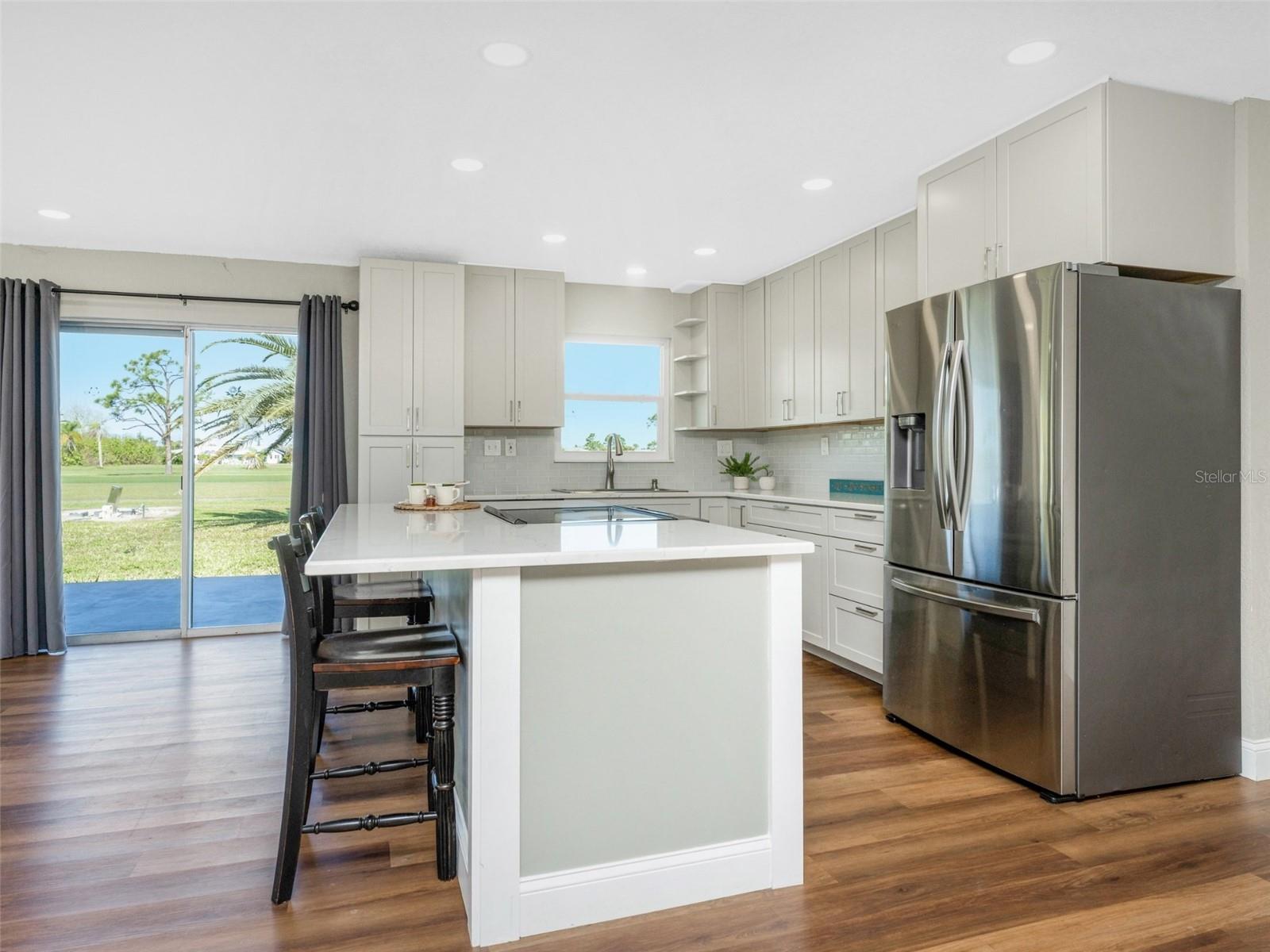 Image 12 of 61 For 72 Oakland Hills Court