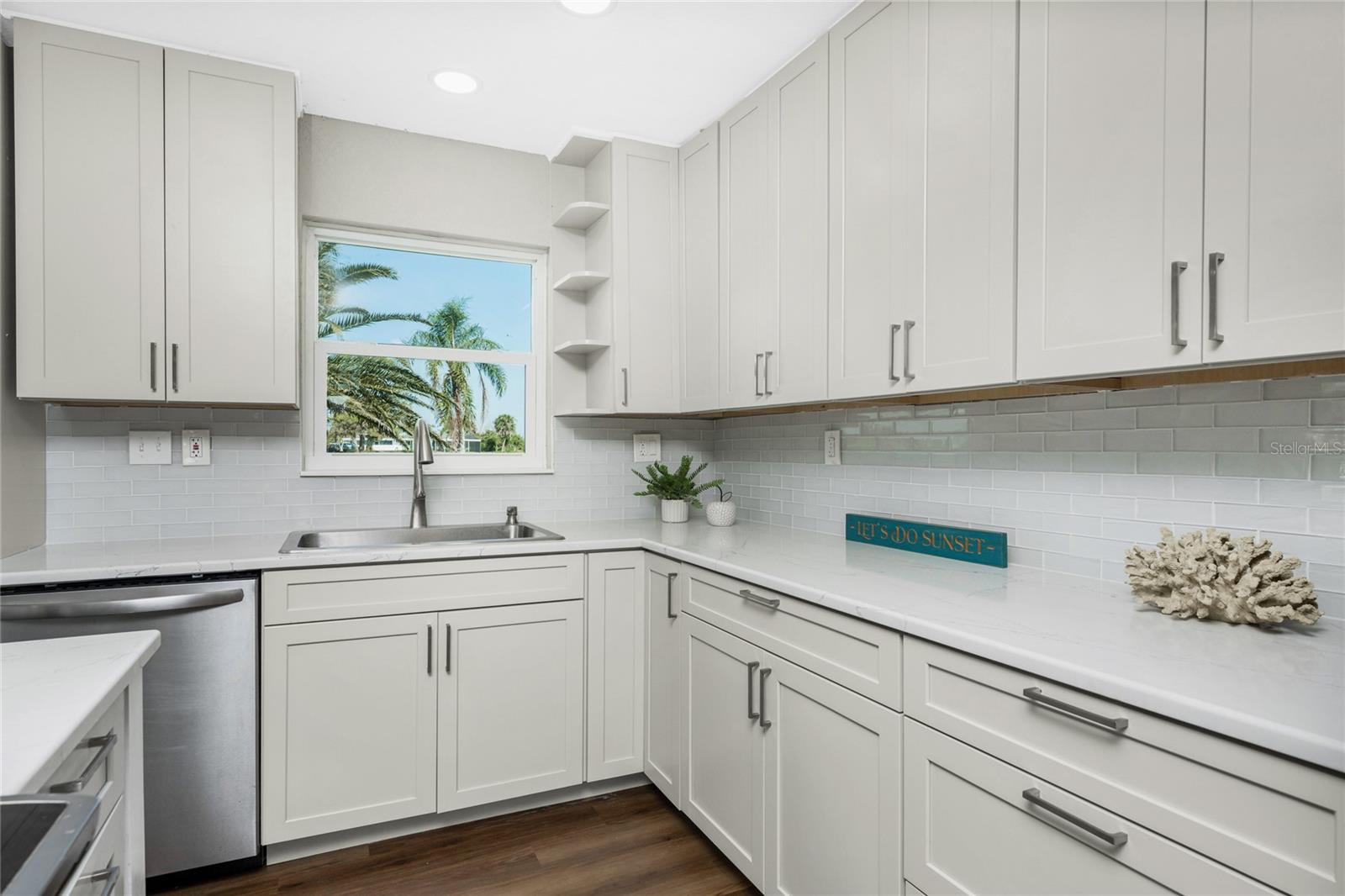 Image 13 of 61 For 72 Oakland Hills Court