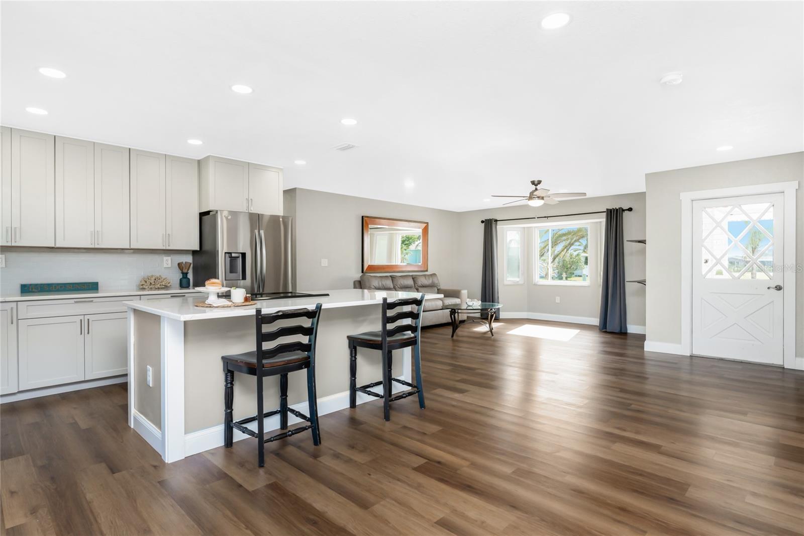 Image 17 of 61 For 72 Oakland Hills Court