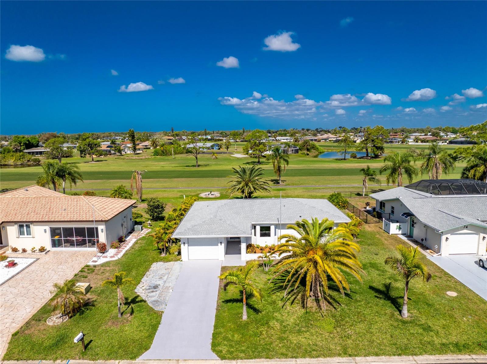 Image 49 of 61 For 72 Oakland Hills Court