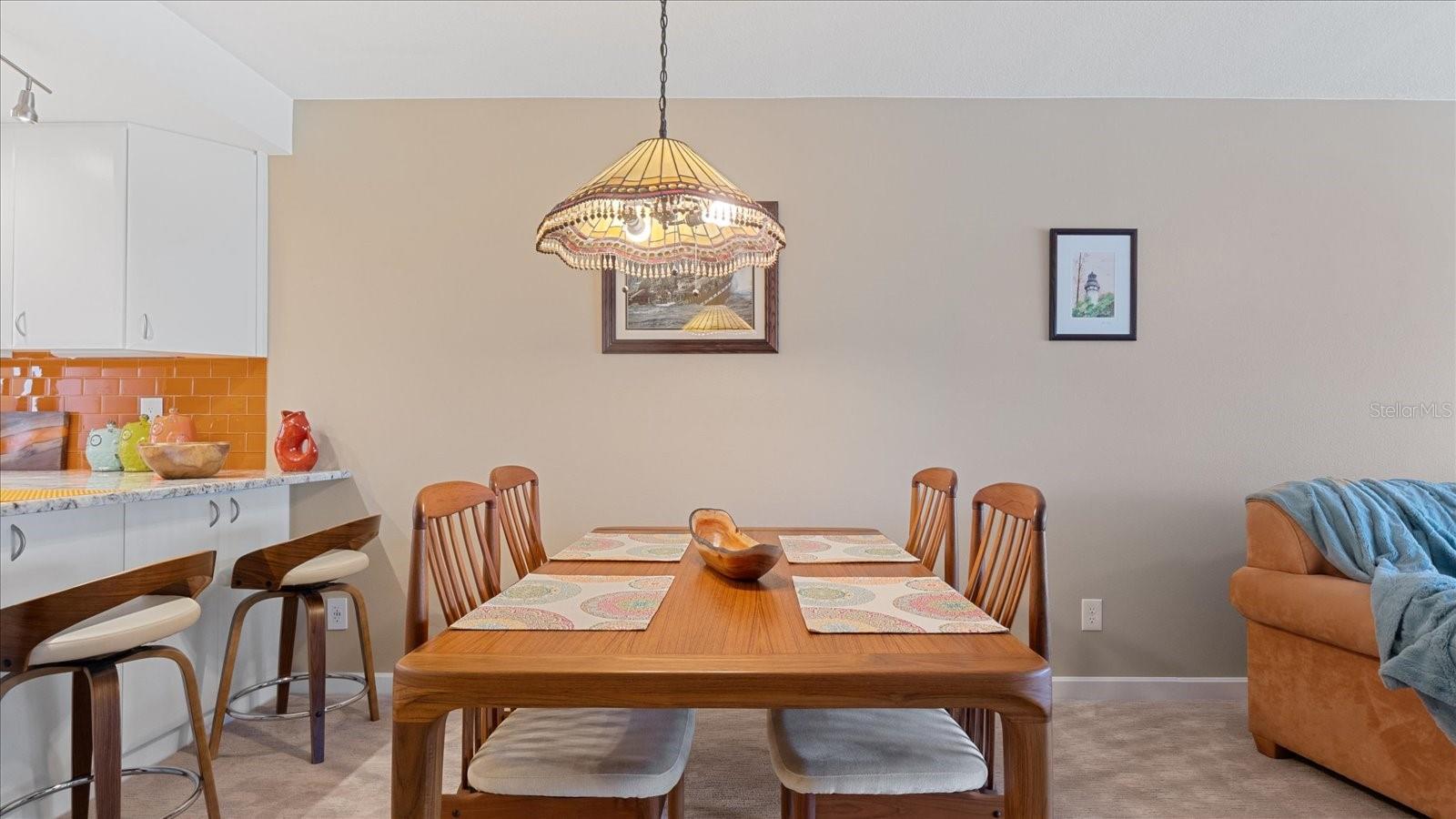 Image 10 of 41 For 1701 Beach Road 312