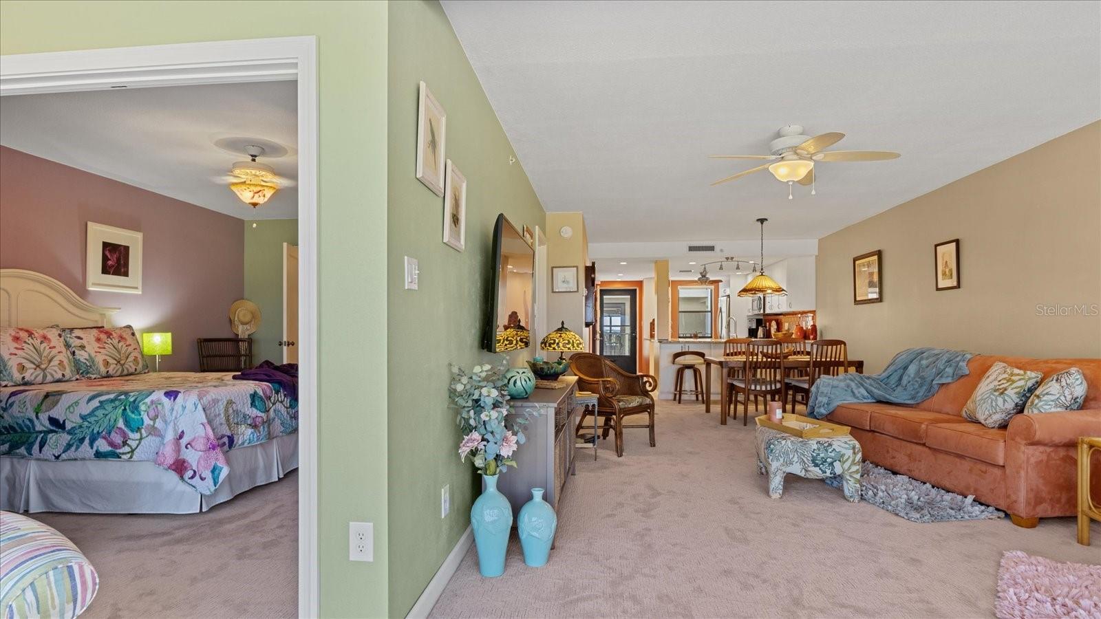 Image 16 of 41 For 1701 Beach Road 312