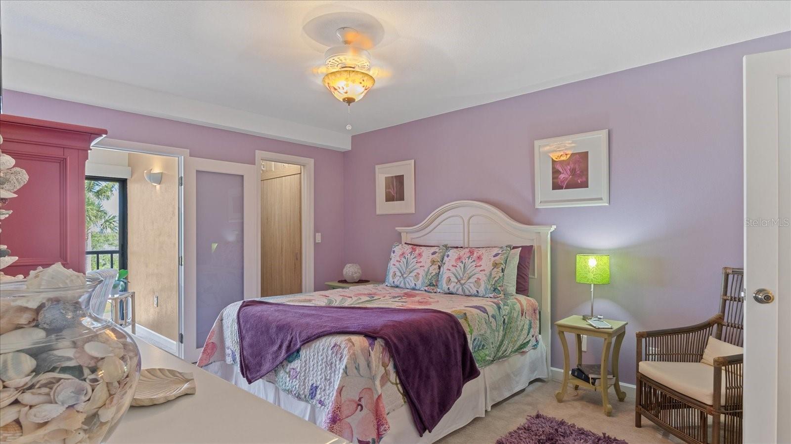 Image 20 of 41 For 1701 Beach Road 312