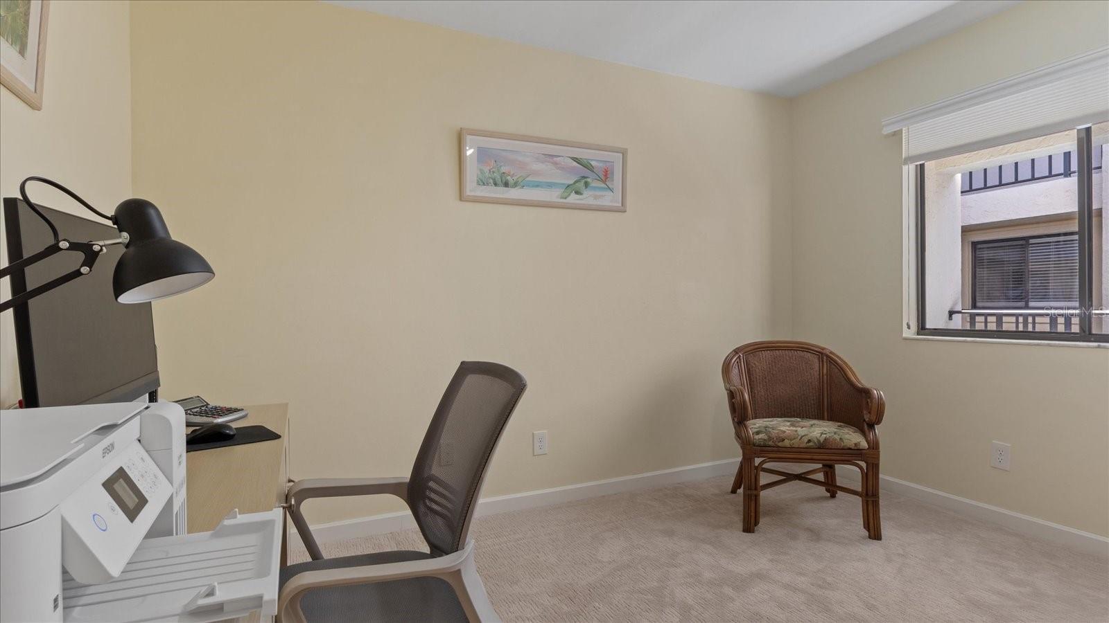 Image 33 of 41 For 1701 Beach Road 312