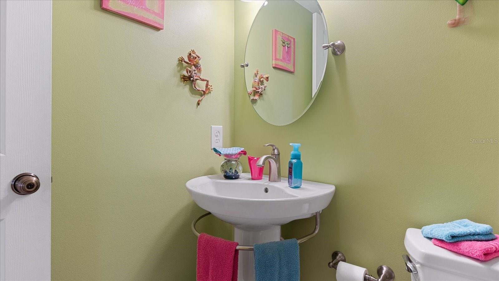 Image 36 of 41 For 1701 Beach Road 312