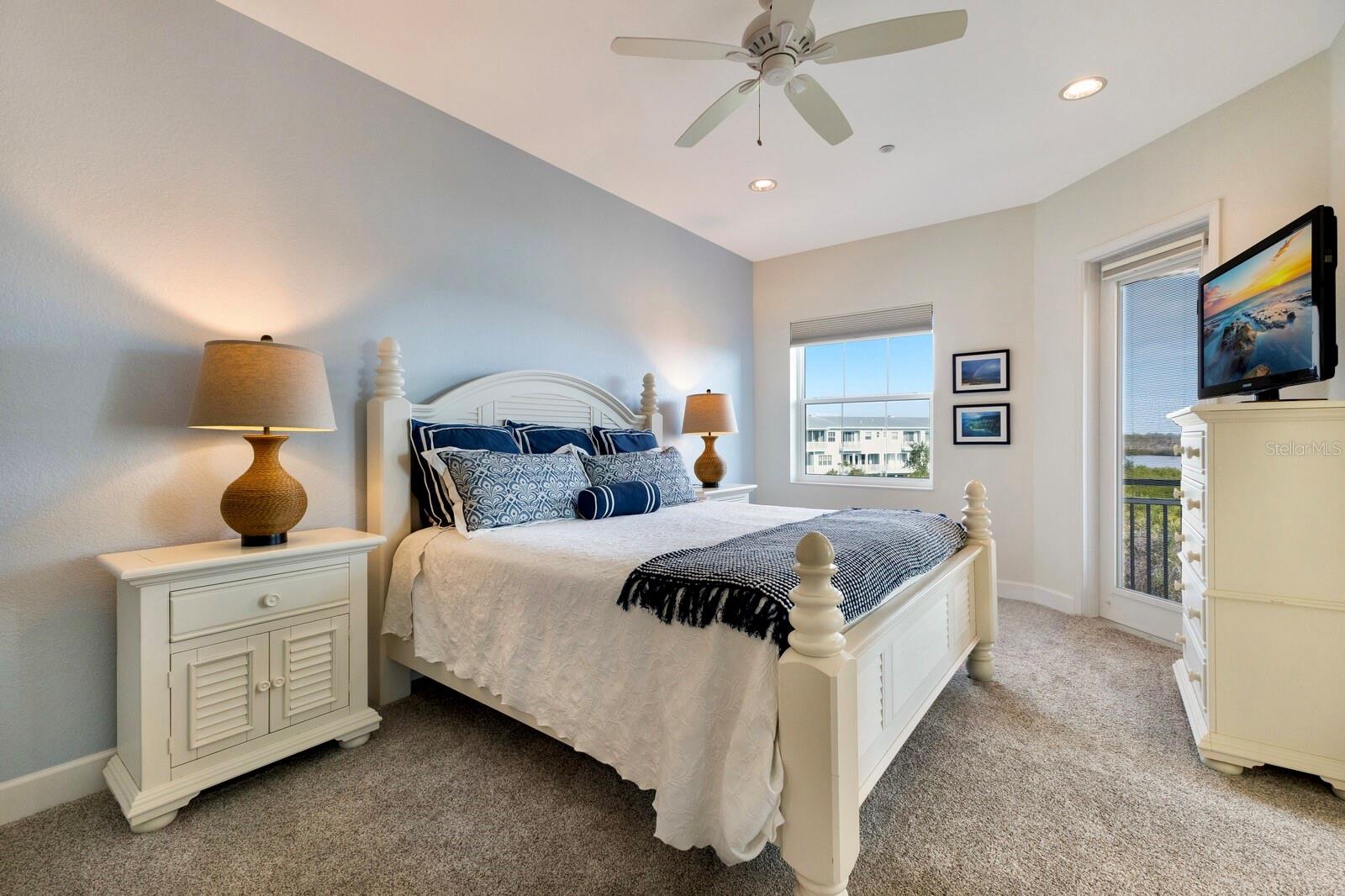 Image 11 of 49 For 10310 Coral Landings Court 98