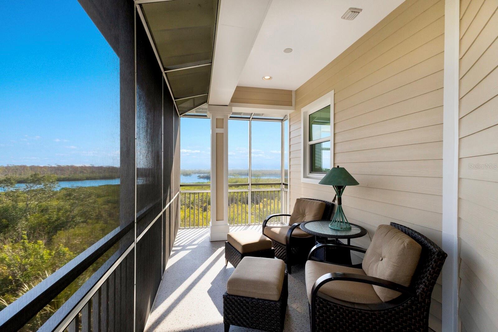 Image 13 of 49 For 10310 Coral Landings Court 98