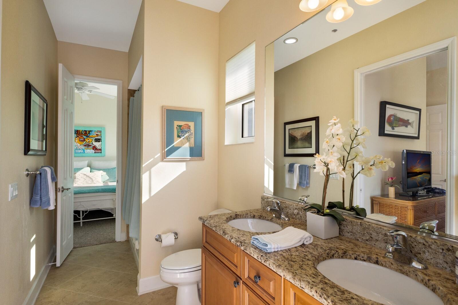 Image 21 of 49 For 10310 Coral Landings Court 98