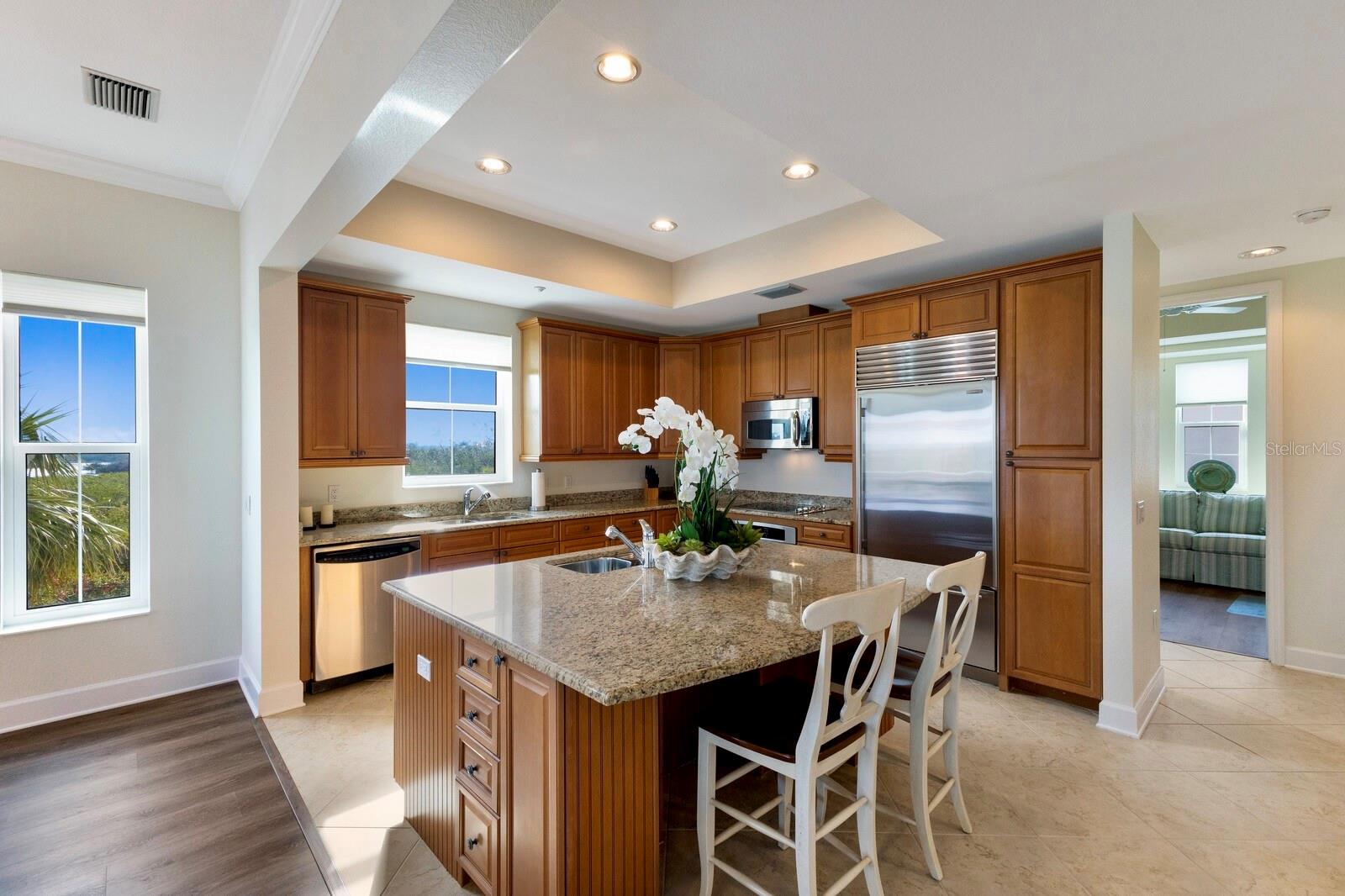 Image 3 of 49 For 10310 Coral Landings Court 98