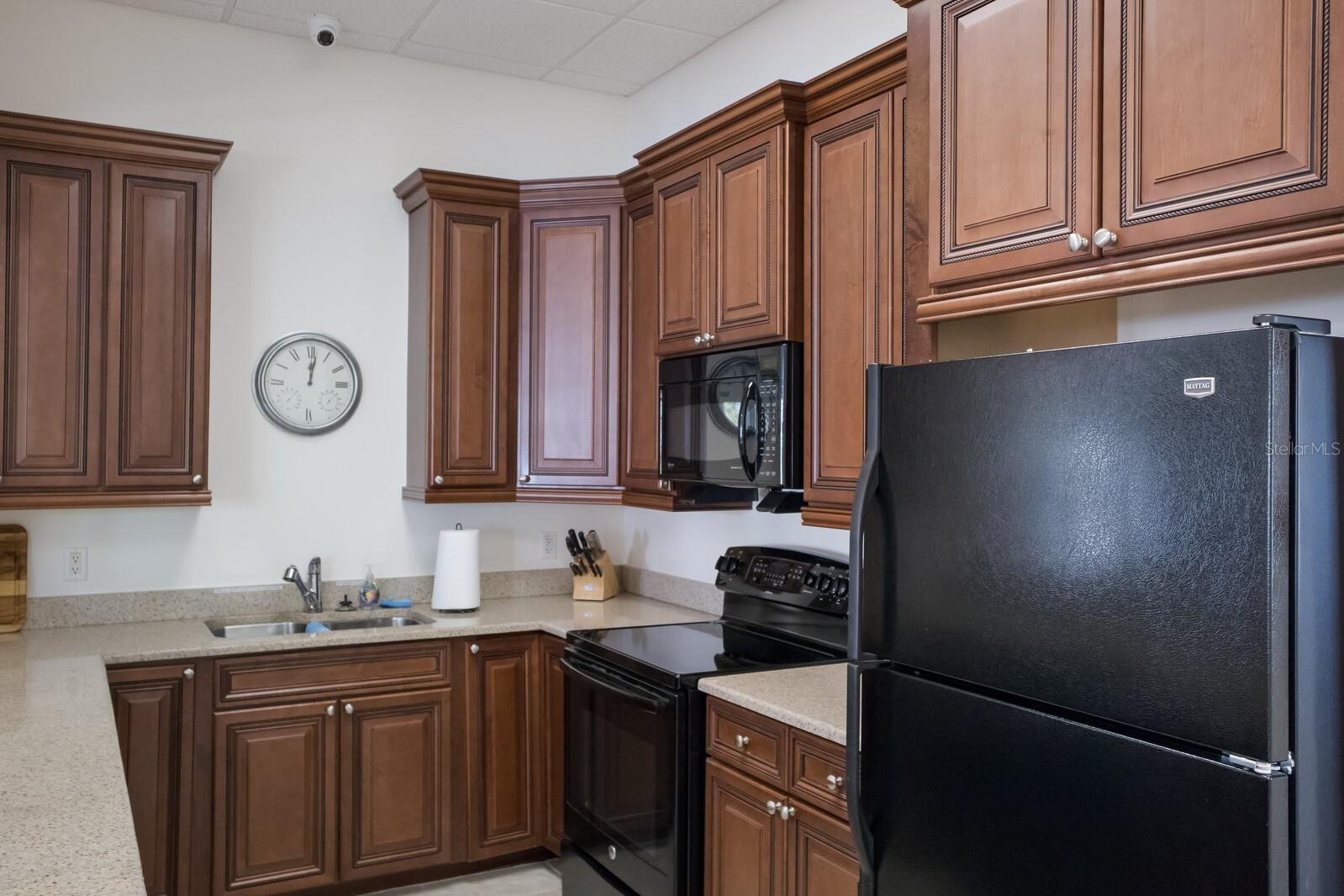 Image 39 of 49 For 10310 Coral Landings Court 98