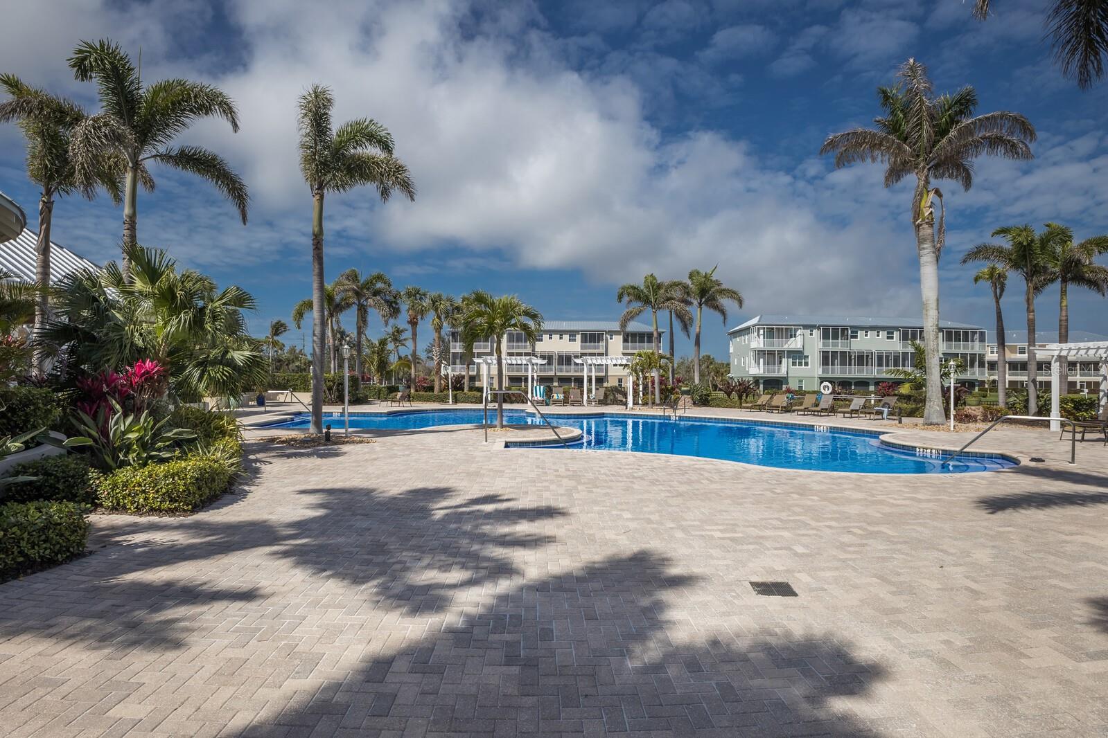 Image 42 of 49 For 10310 Coral Landings Court 98