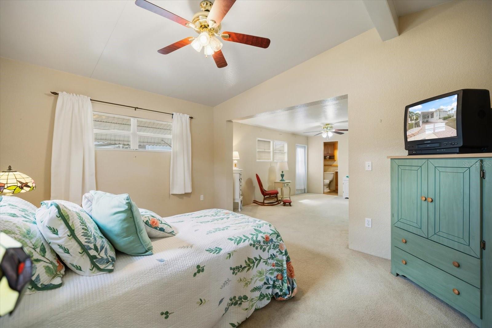 Image 16 of 55 For 5791 Orange Blossom Road