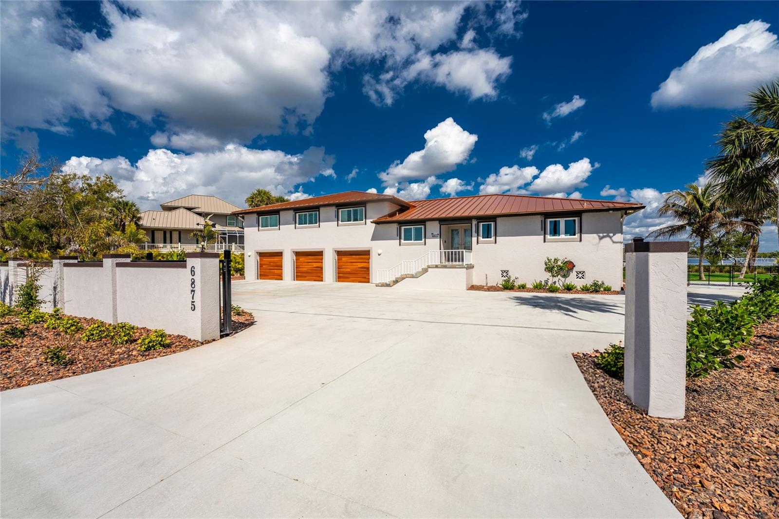 Listing photo id 1 for 6875 Manasota Key Road