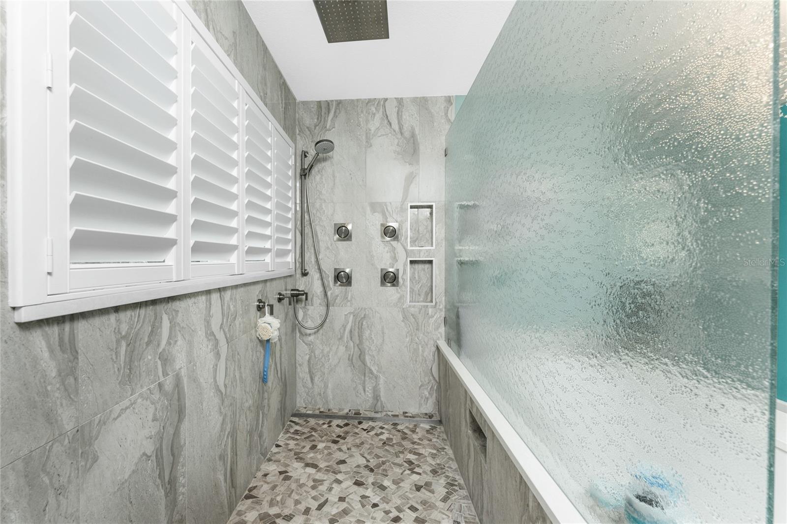 Listing photo id 39 for 6875 Manasota Key Road