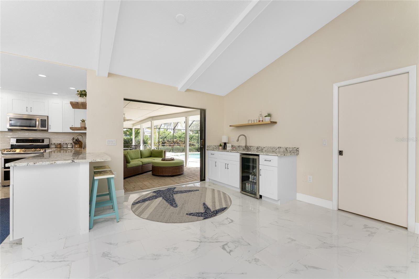 Image 23 of 86 For 461 Firethorn Avenue