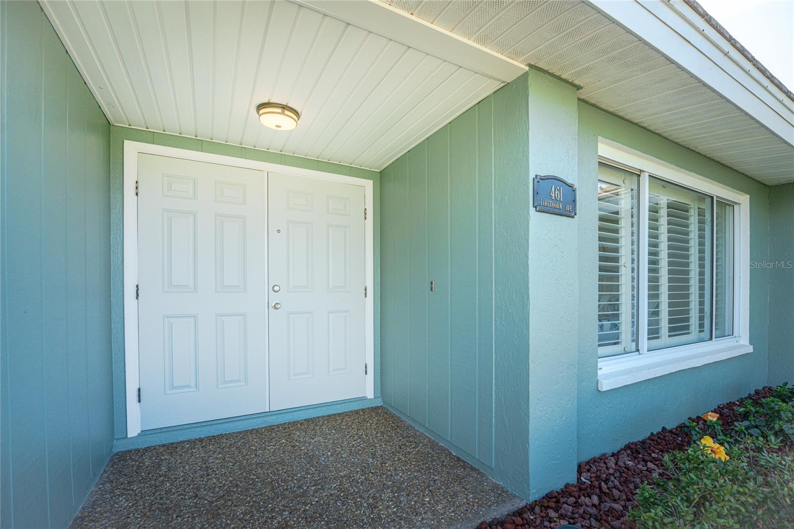 Image 4 of 86 For 461 Firethorn Avenue