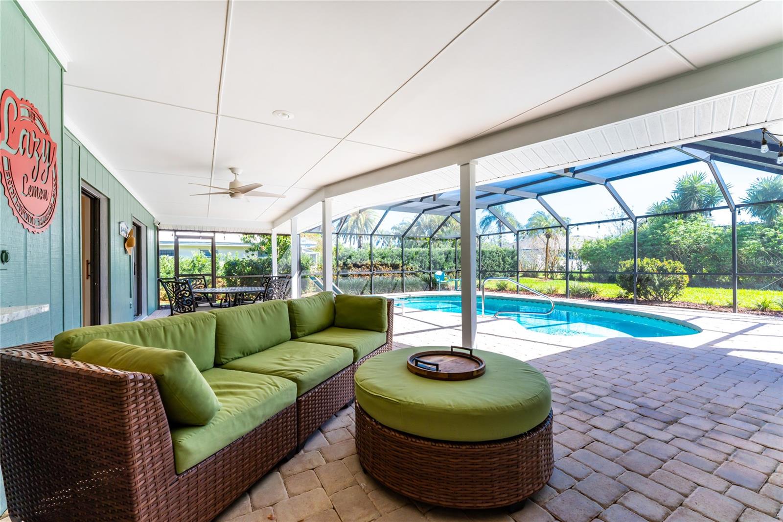 Image 41 of 86 For 461 Firethorn Avenue