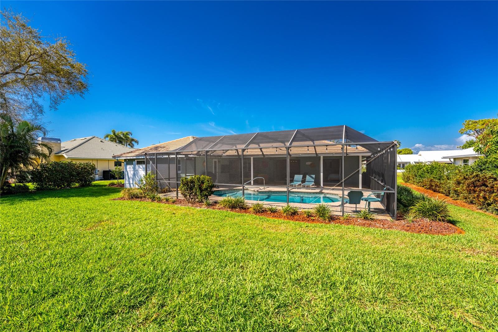 Image 51 of 86 For 461 Firethorn Avenue