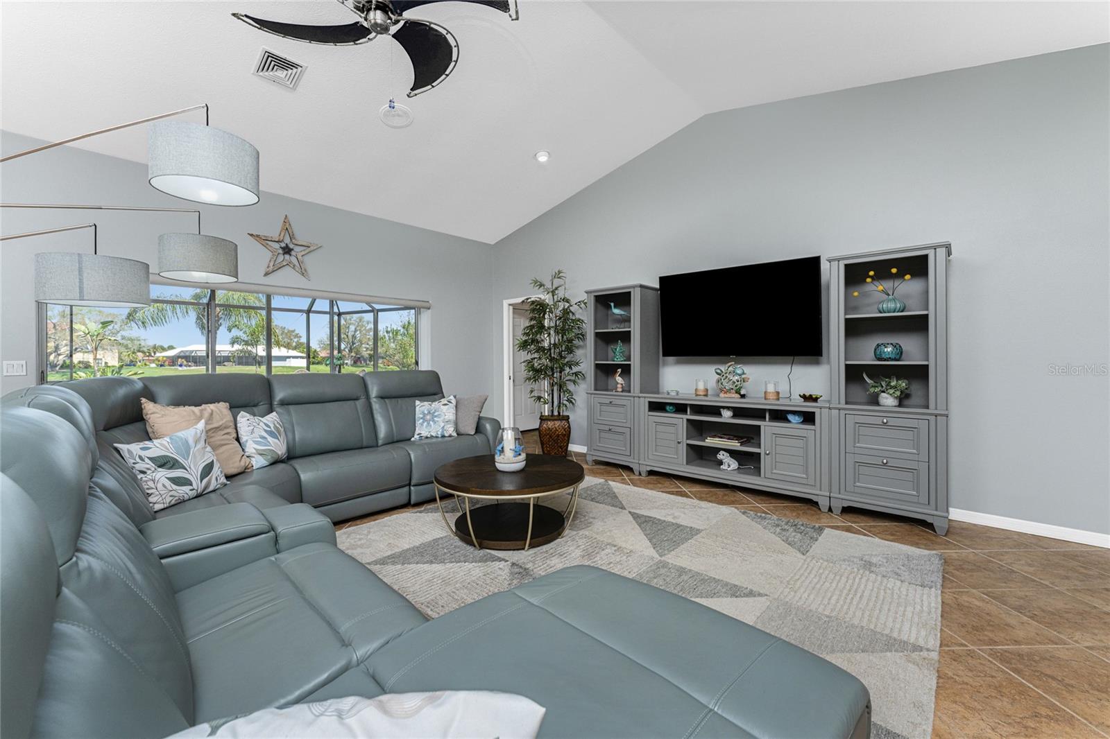 Image 15 of 99 For 373 Eden Drive