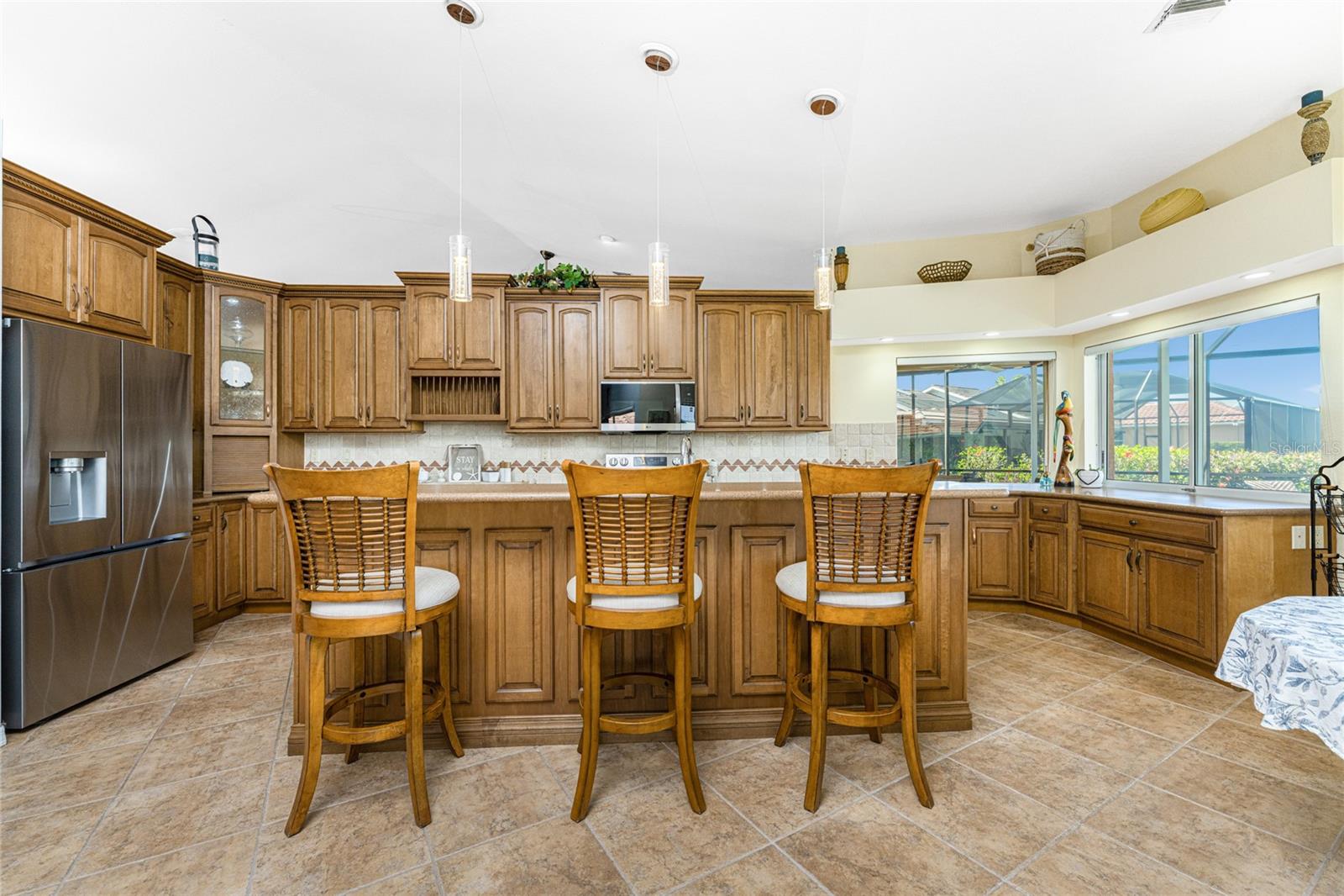 Image 24 of 99 For 373 Eden Drive