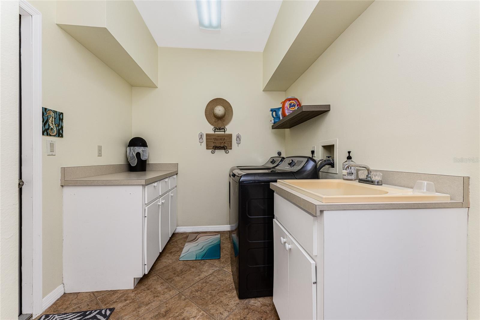 Image 31 of 99 For 373 Eden Drive