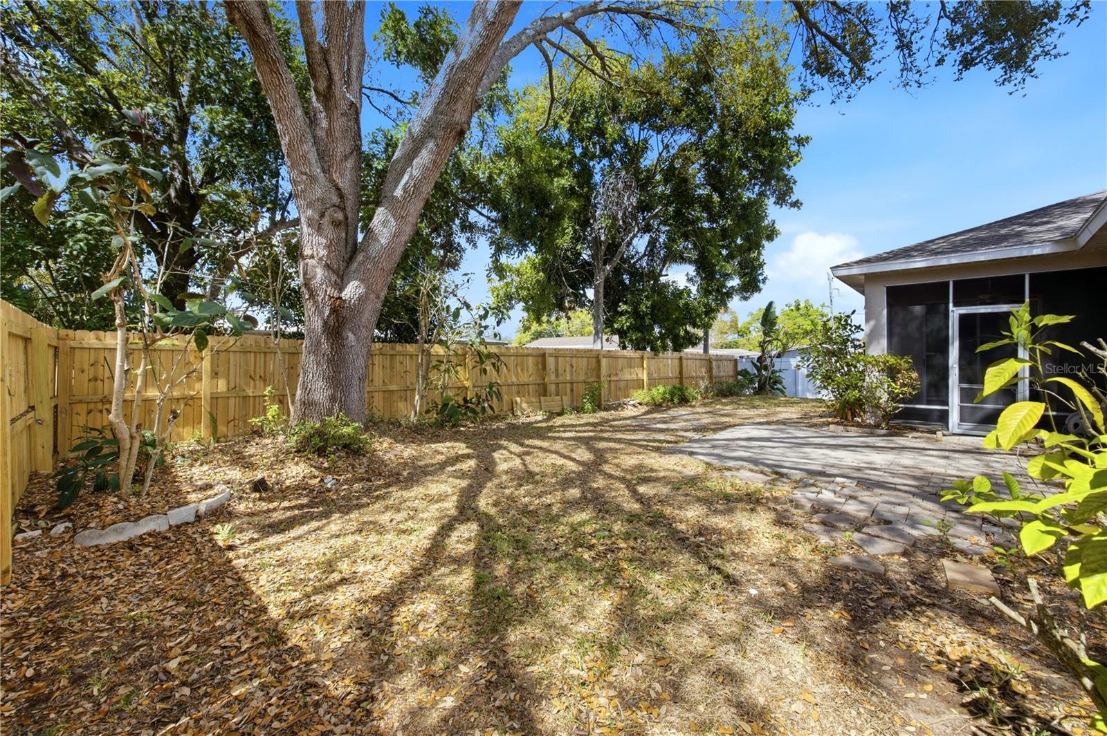 Image 22 of 24 For 3012 Vinson Avenue