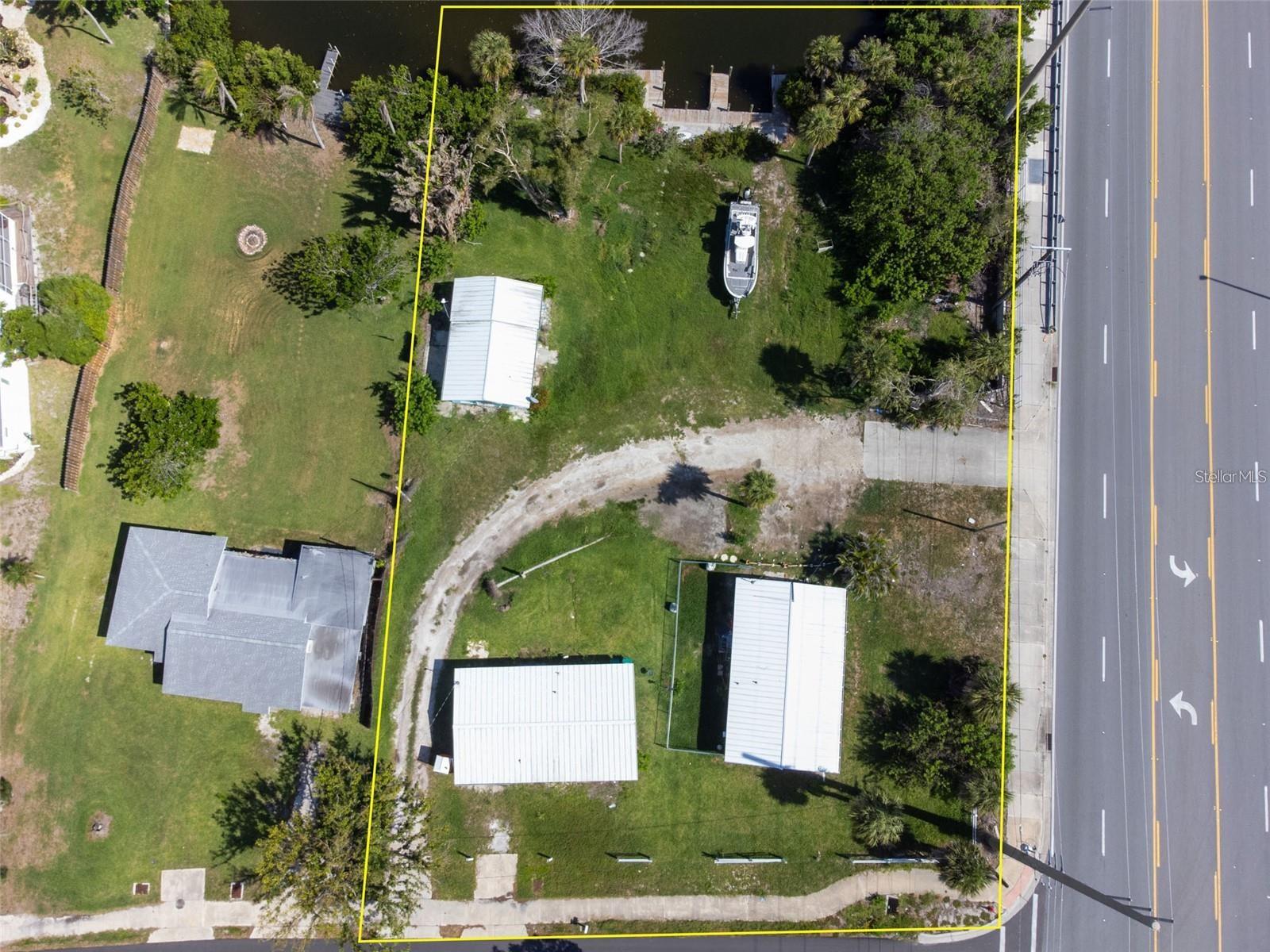 Image 8 of 42 For 1695 Manor Road