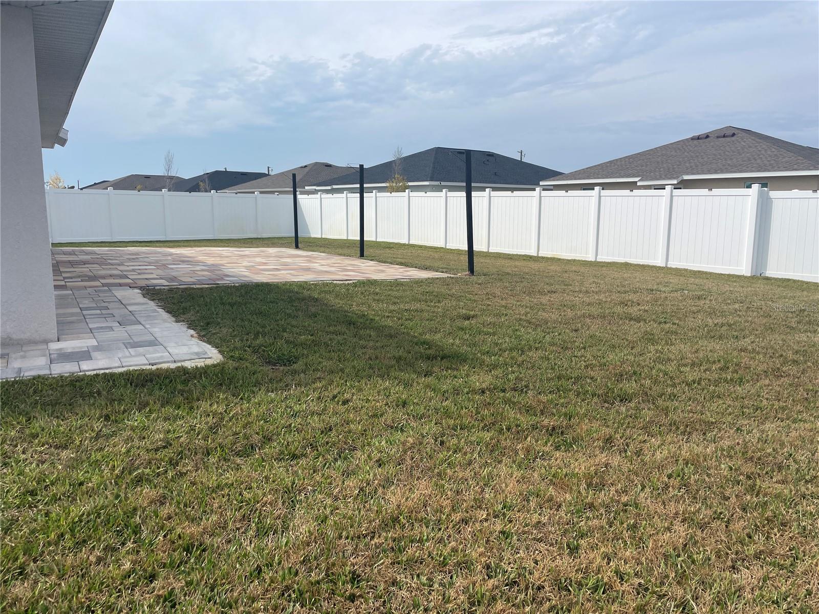 Image 29 of 35 For 112 Oakwood Court