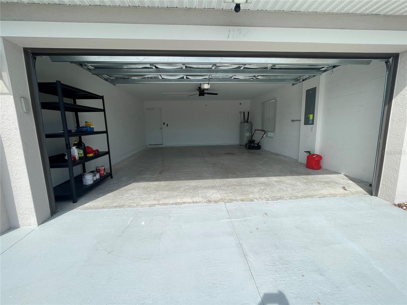 Image 31 of 35 For 112 Oakwood Court