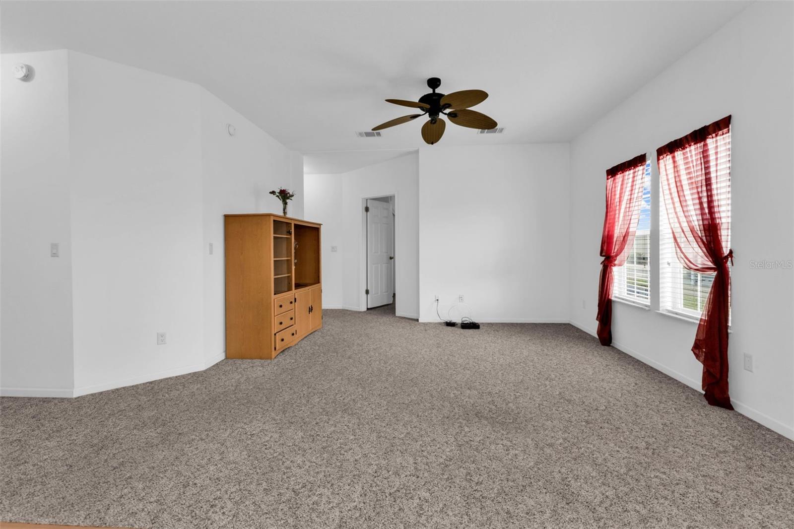 Image 16 of 52 For 634 Leisure  